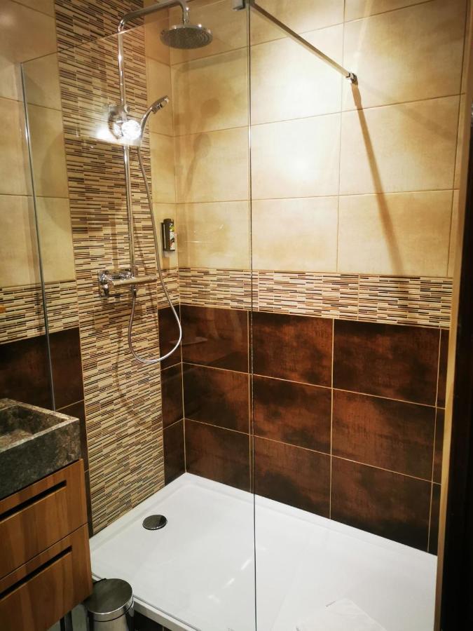 Il Etait 1 Fois Hotel Piolenc Luaran gambar